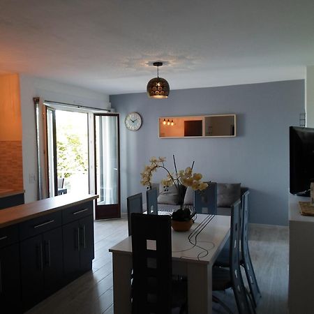 Appart T3 A 50 M De La Plage Cavalaire-sur-Mer Exterior foto